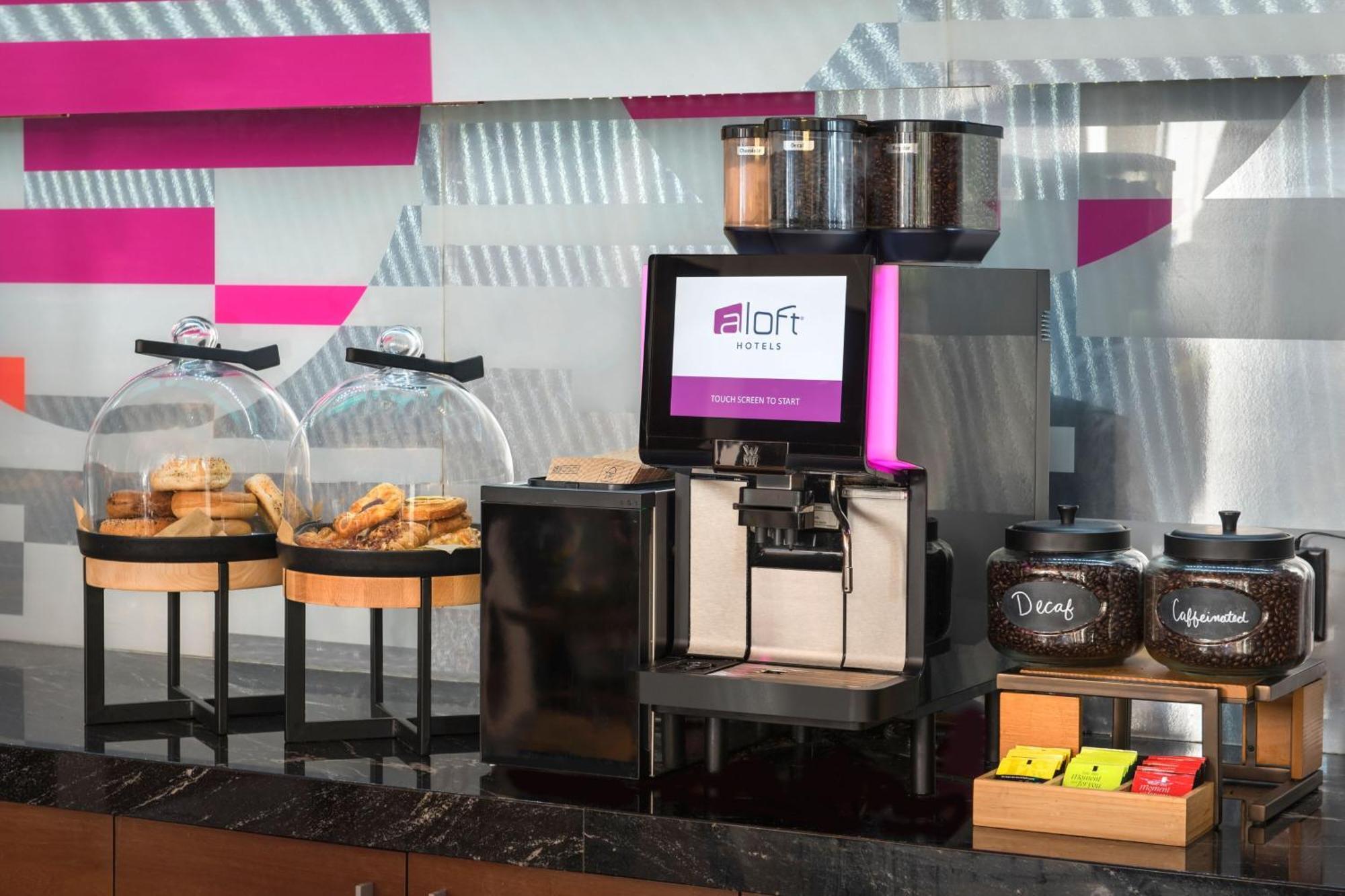 Hotel Aloft Boston Seaport District Exterior foto