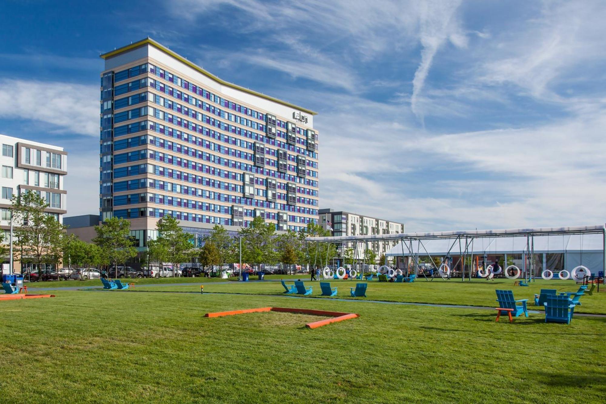 Hotel Aloft Boston Seaport District Exterior foto